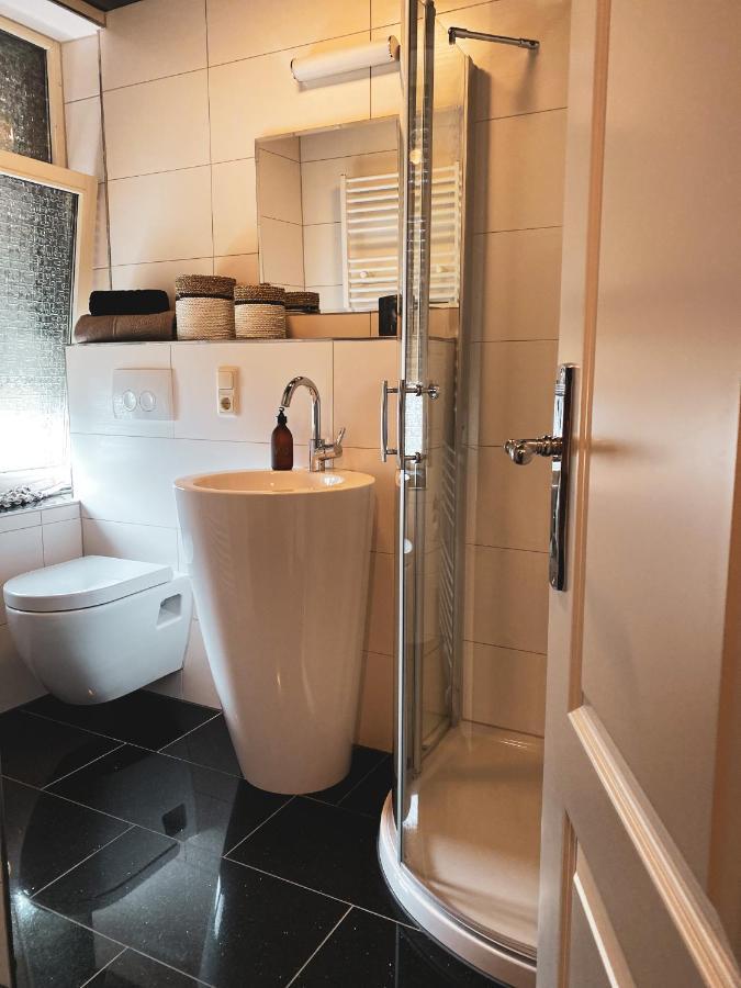 Ring Residenz In Adenau Direkt Am Nuerburgring Bed & Breakfast Dış mekan fotoğraf